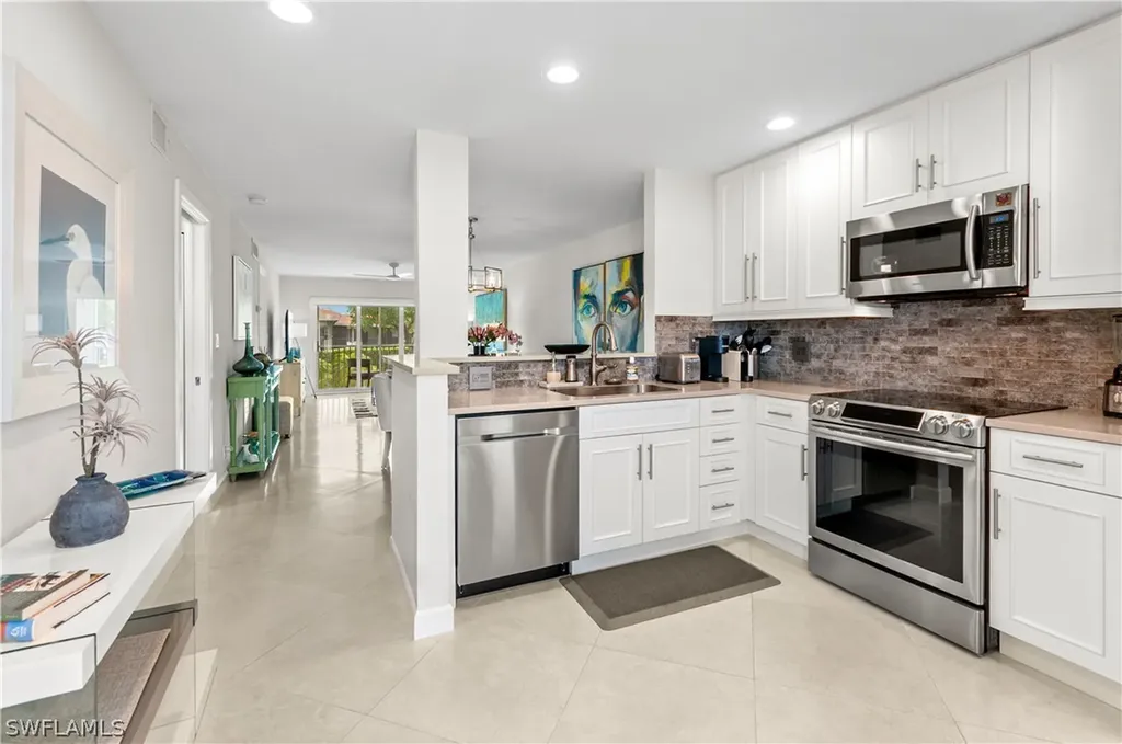 3150 Binnacle Drive SE Naples FL 34103