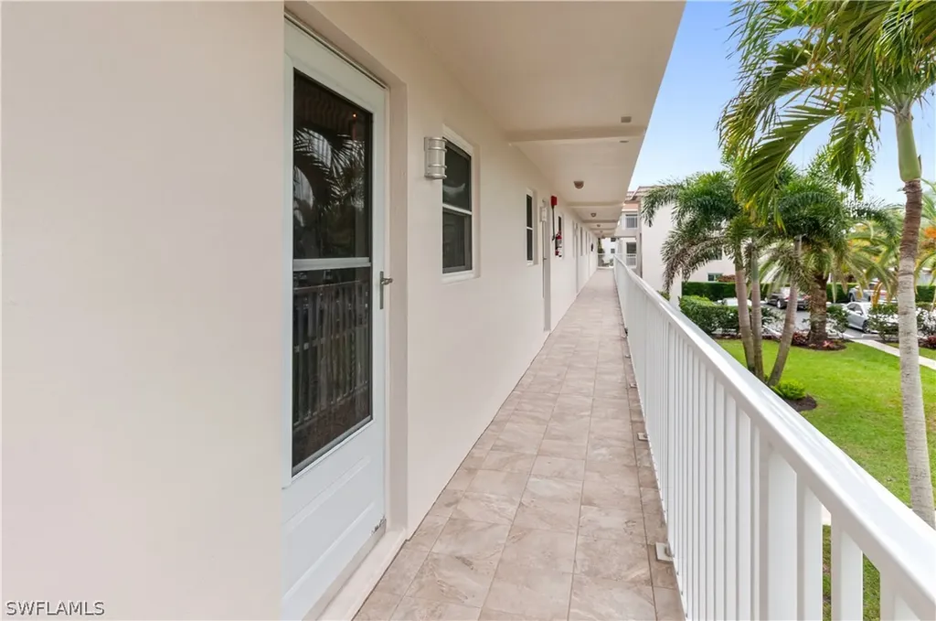 3150 Binnacle Drive SE Naples FL 34103