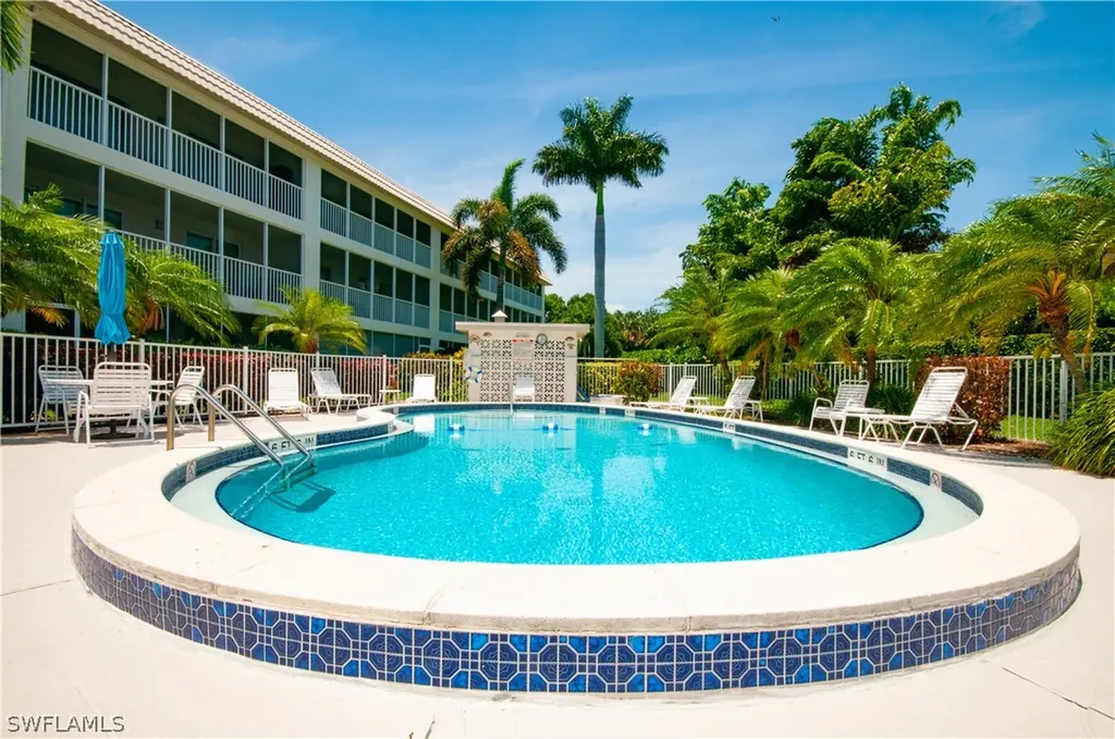 3150 Binnacle Drive SE Naples FL 34103