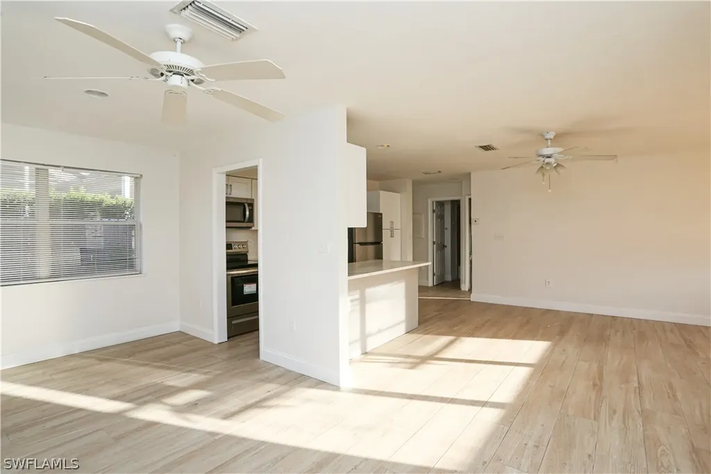521 96th Avenue N Naples FL 34108