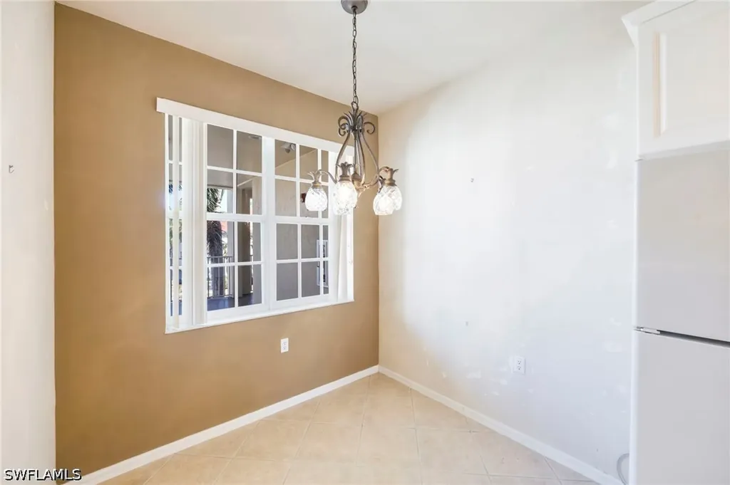 4884 Hampshire Court Naples FL 34112