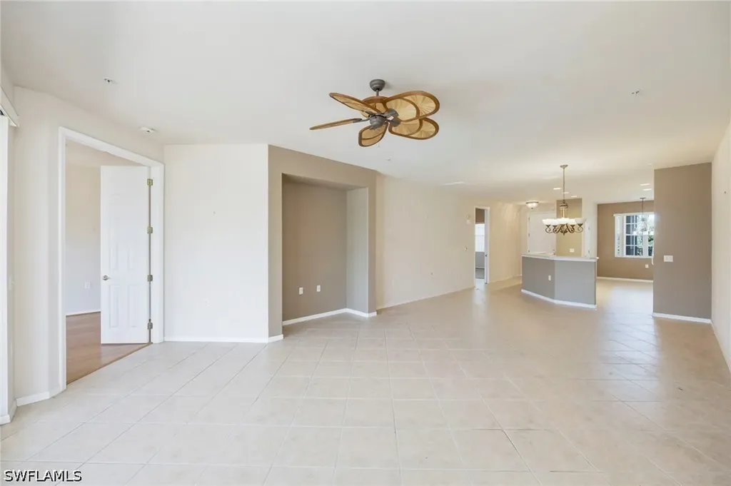 4884 Hampshire Court Naples FL 34112
