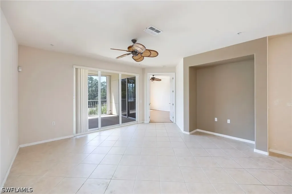 4884 Hampshire Court Naples FL 34112