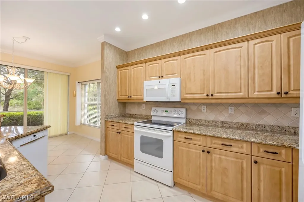 5605 Sherborn Drive Naples FL 34110