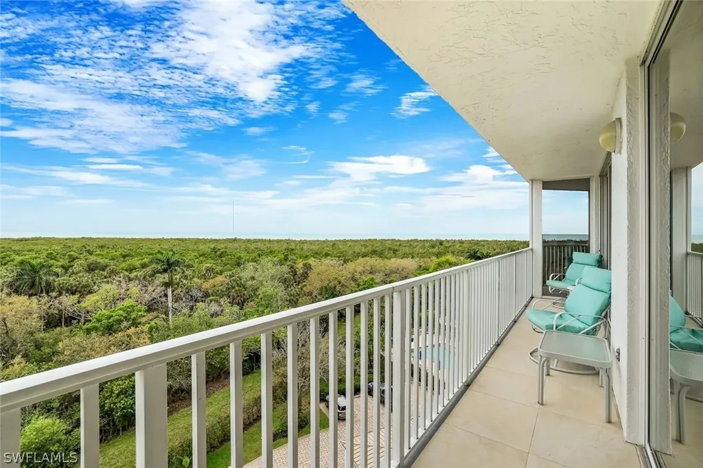 6361 Pelican Bay Boulevard Naples FL 34108