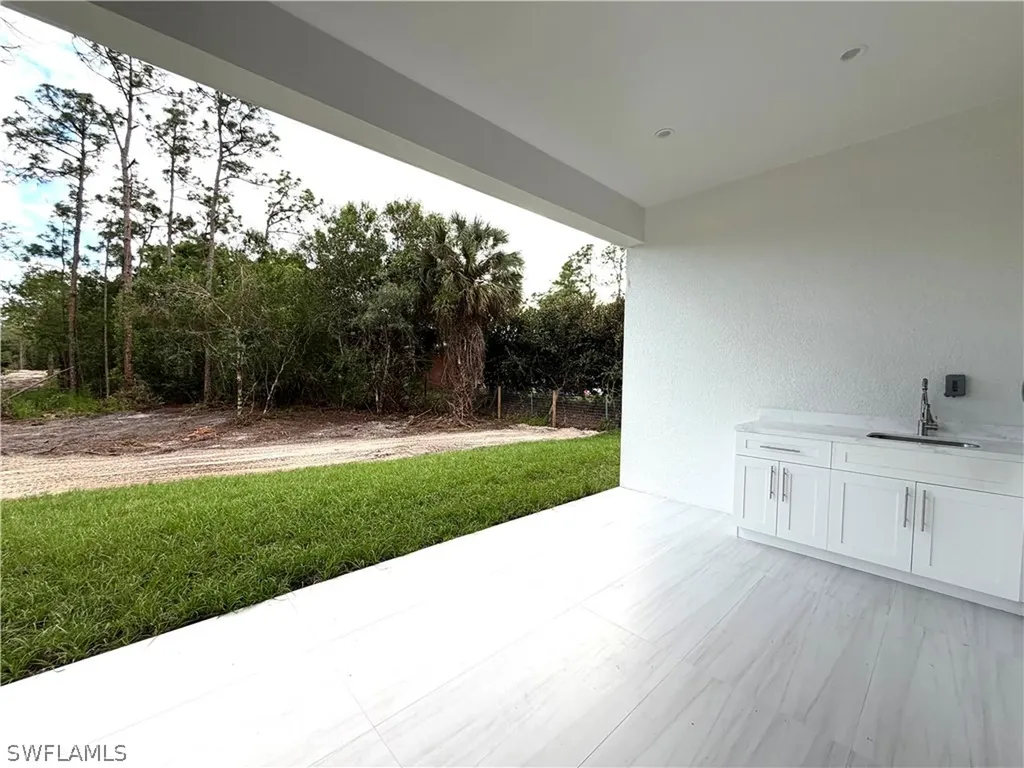 3442 66th Avenue NE Naples FL 34120
