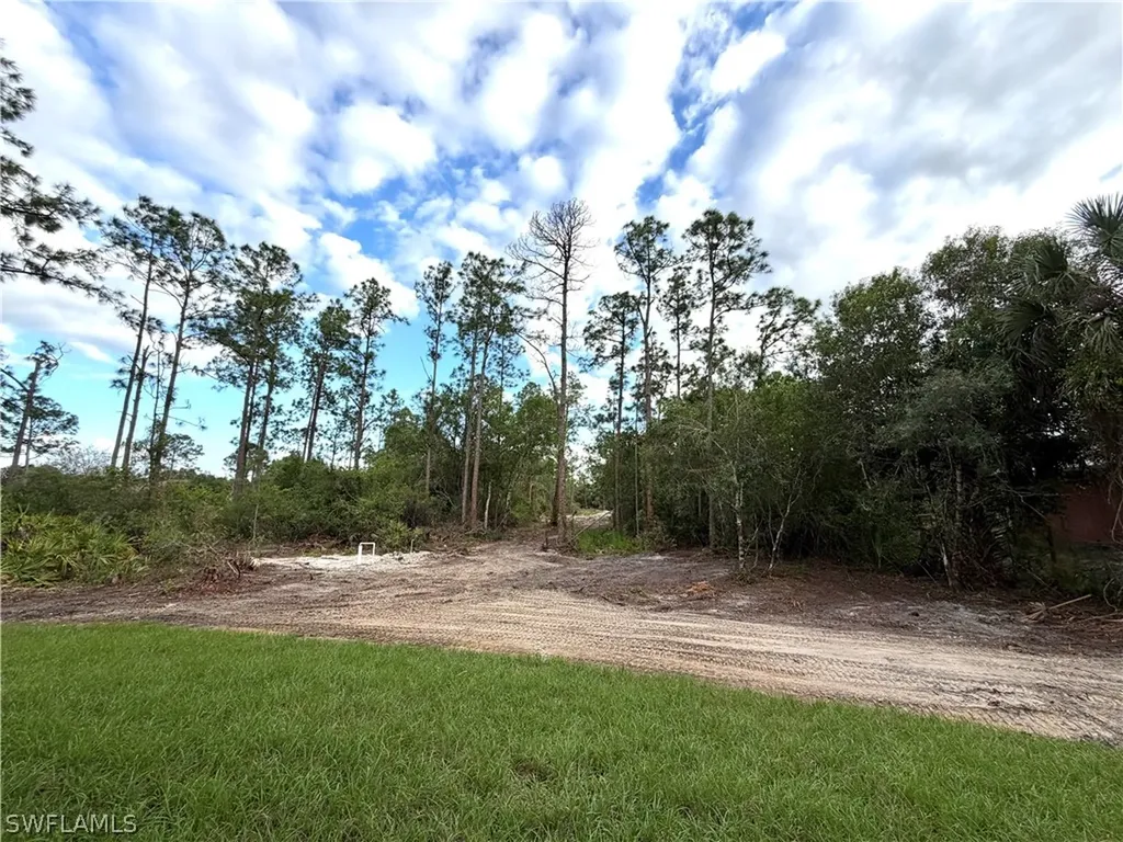 3442 66th Avenue NE Naples FL 34120