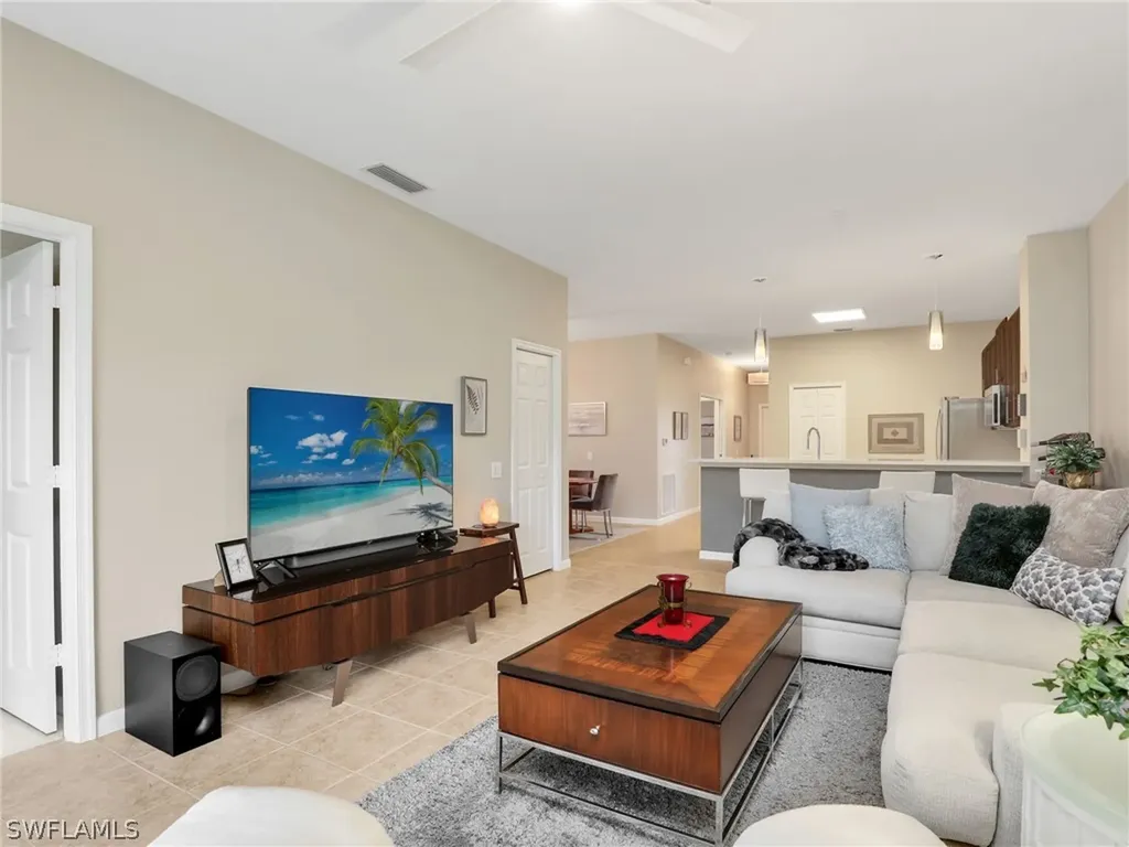 10025 Heather Lane Naples FL 34119