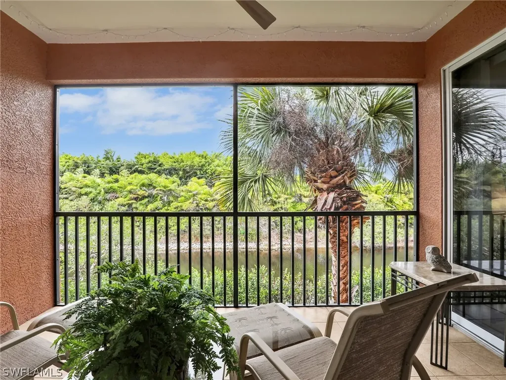 10025 Heather Lane Naples FL 34119