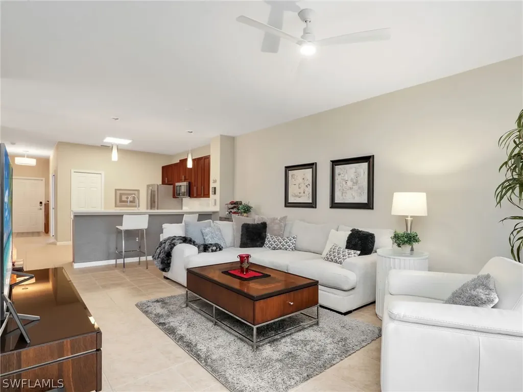 10025 Heather Lane Naples FL 34119
