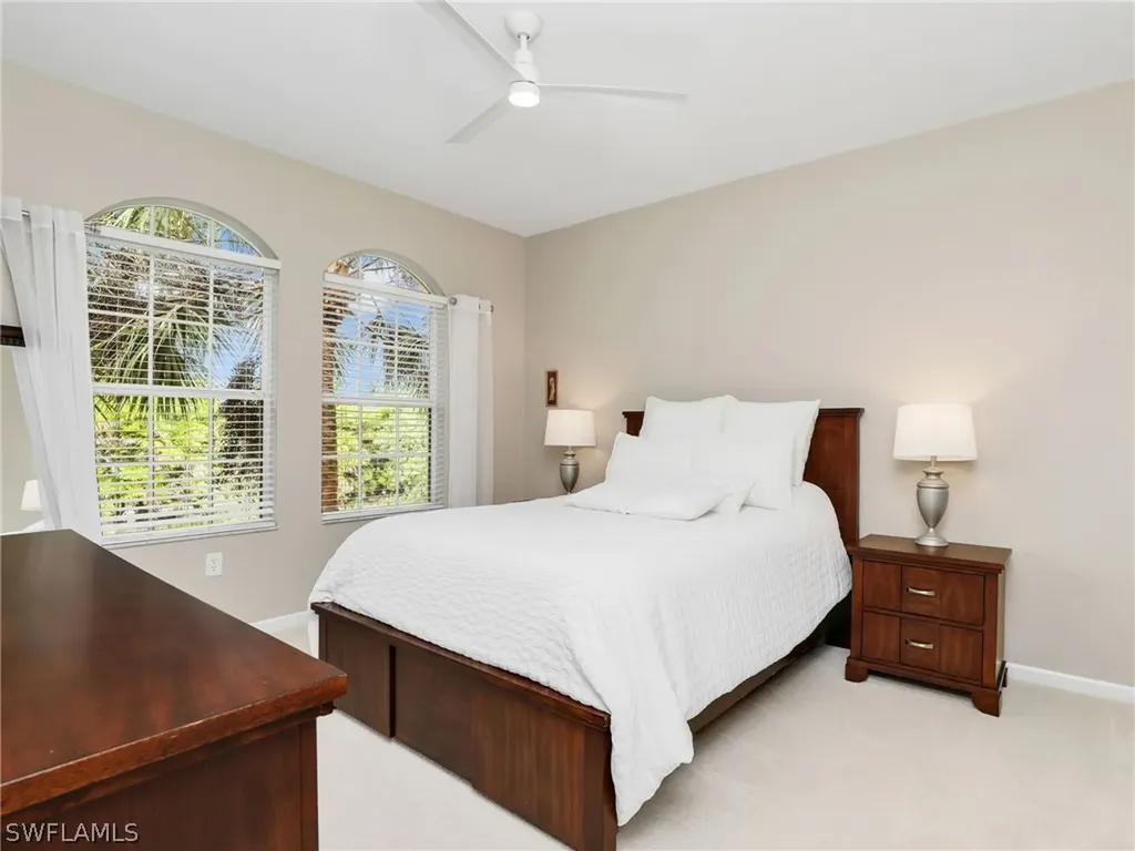 10025 Heather Lane Naples FL 34119