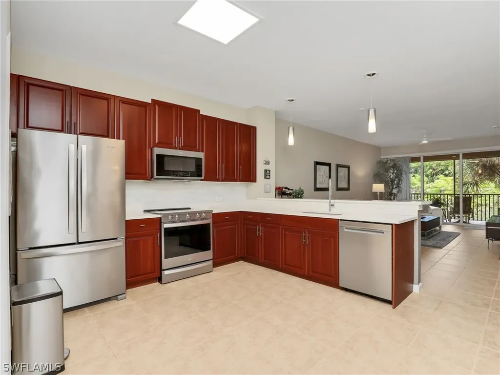 10025 Heather Lane Naples FL 34119