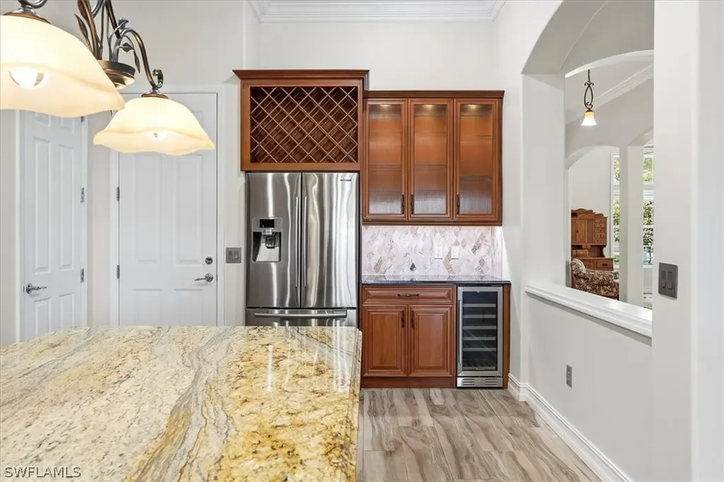 2050 Mandarin Lane Naples FL 34120
