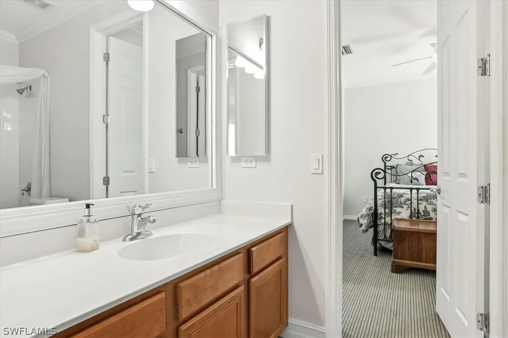 2050 Mandarin Lane Naples FL 34120