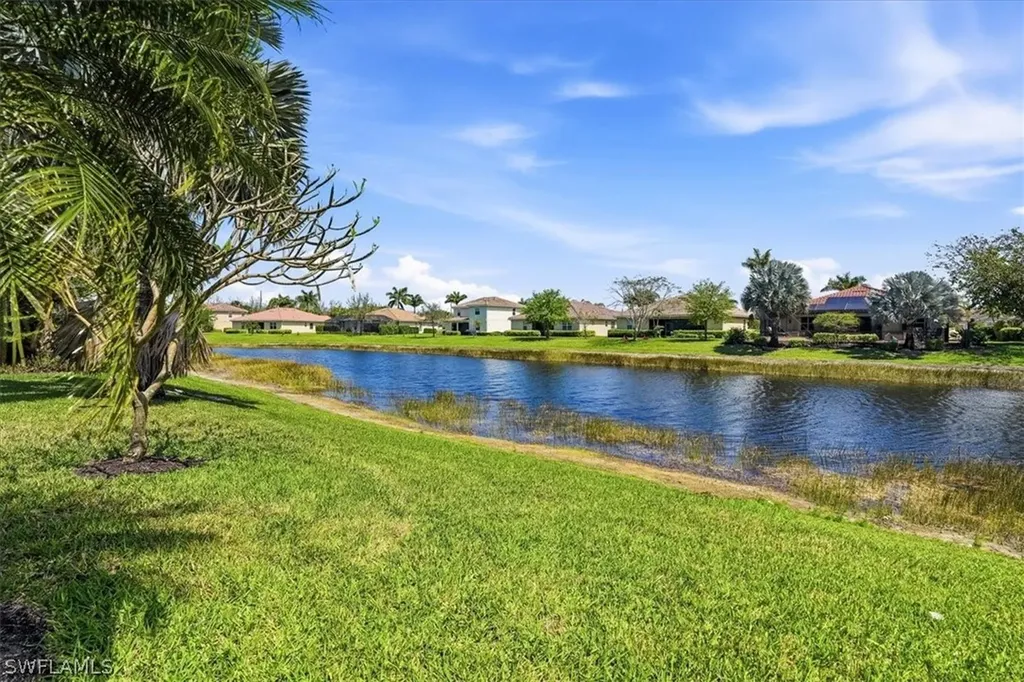 2050 Mandarin Lane Naples FL 34120