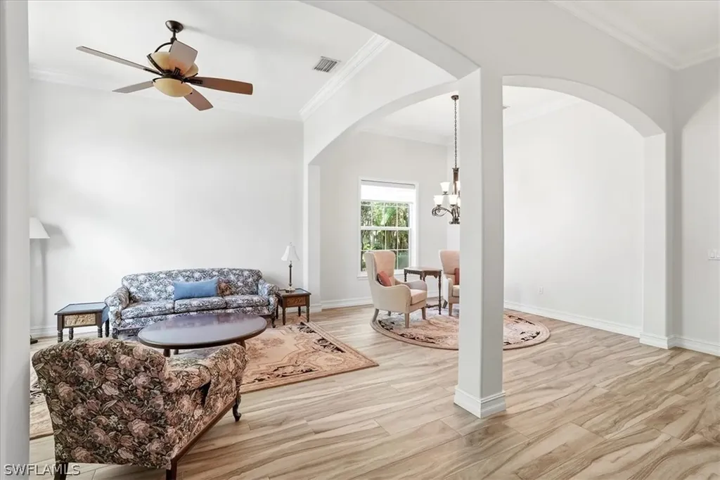2050 Mandarin Lane Naples FL 34120