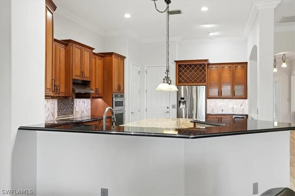 2050 Mandarin Lane Naples FL 34120