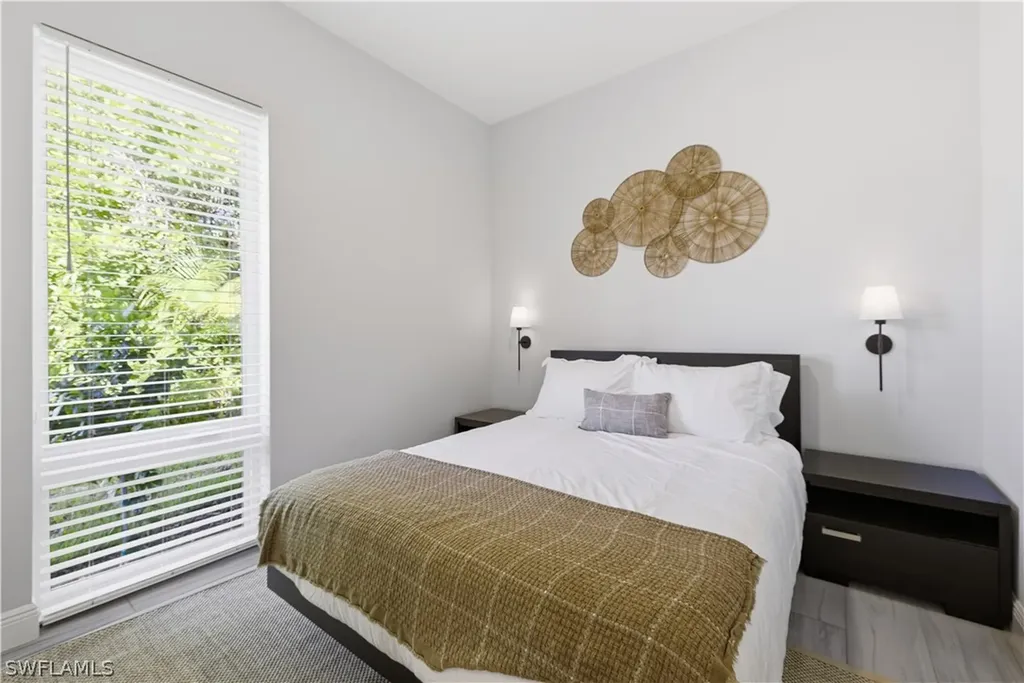711 91st Avenue N Naples FL 34108