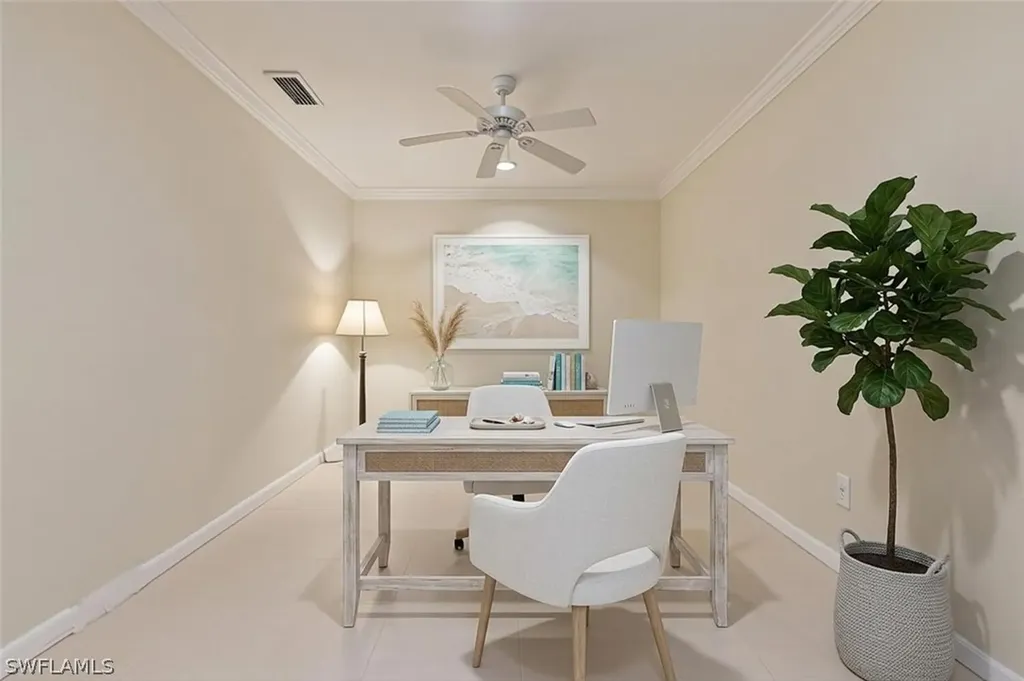 4834 Hampshire Court Naples FL 34112