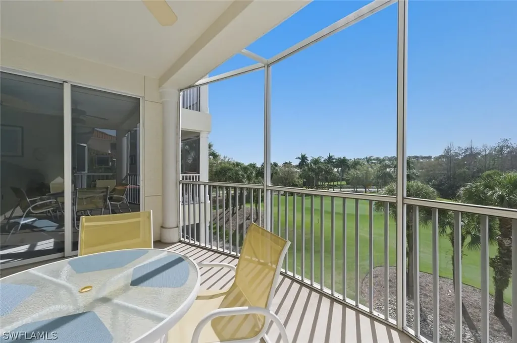 4834 Hampshire Court Naples FL 34112