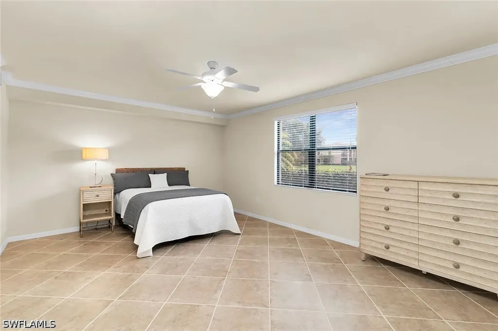 3169 Aviamar Circle Naples FL 34114