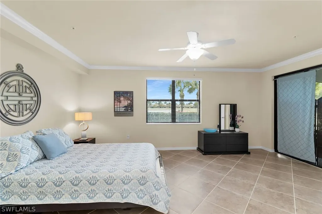 3169 Aviamar Circle Naples FL 34114