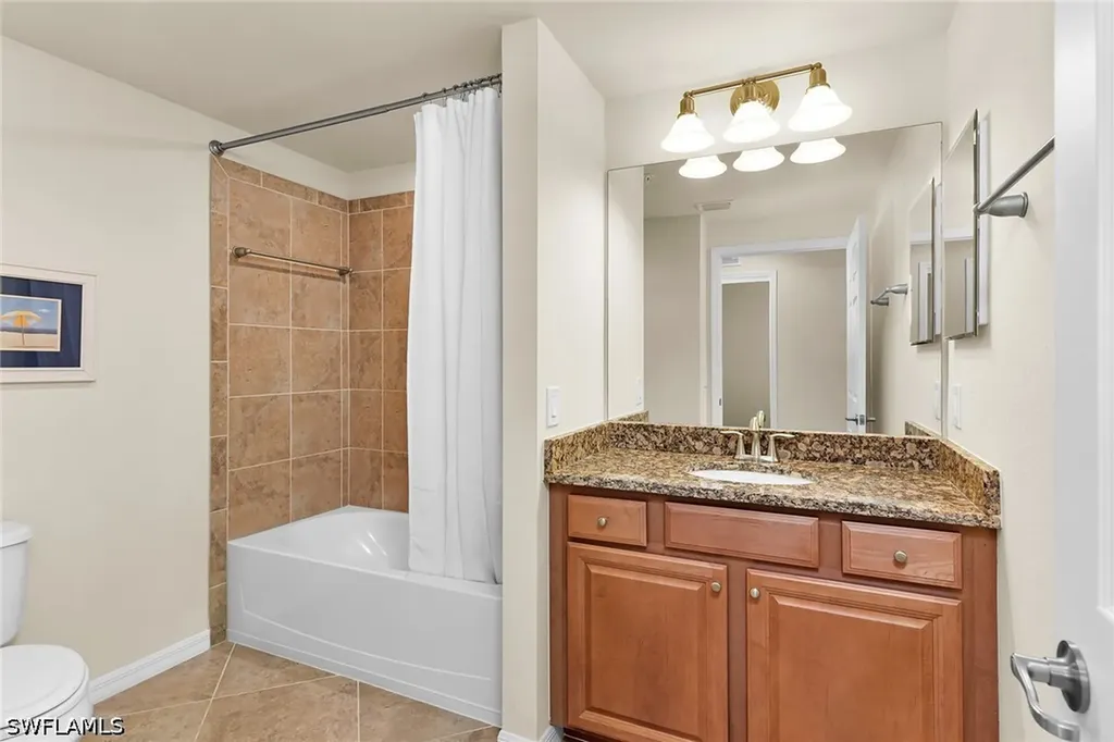 3169 Aviamar Circle Naples FL 34114