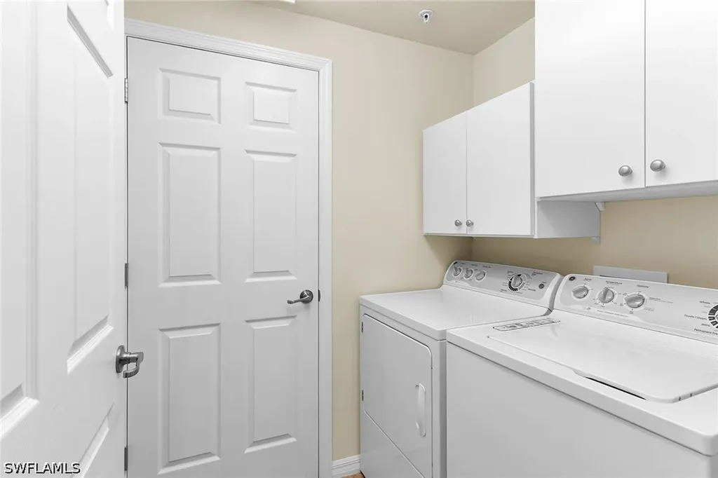 3169 Aviamar Circle Naples FL 34114
