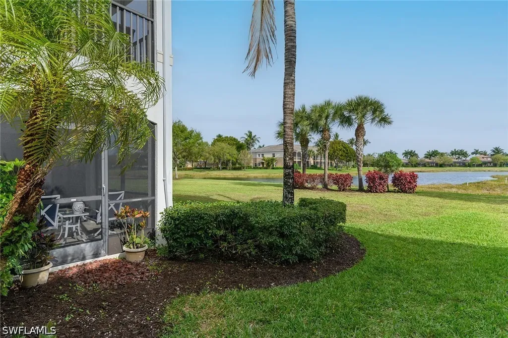 3169 Aviamar Circle Naples FL 34114