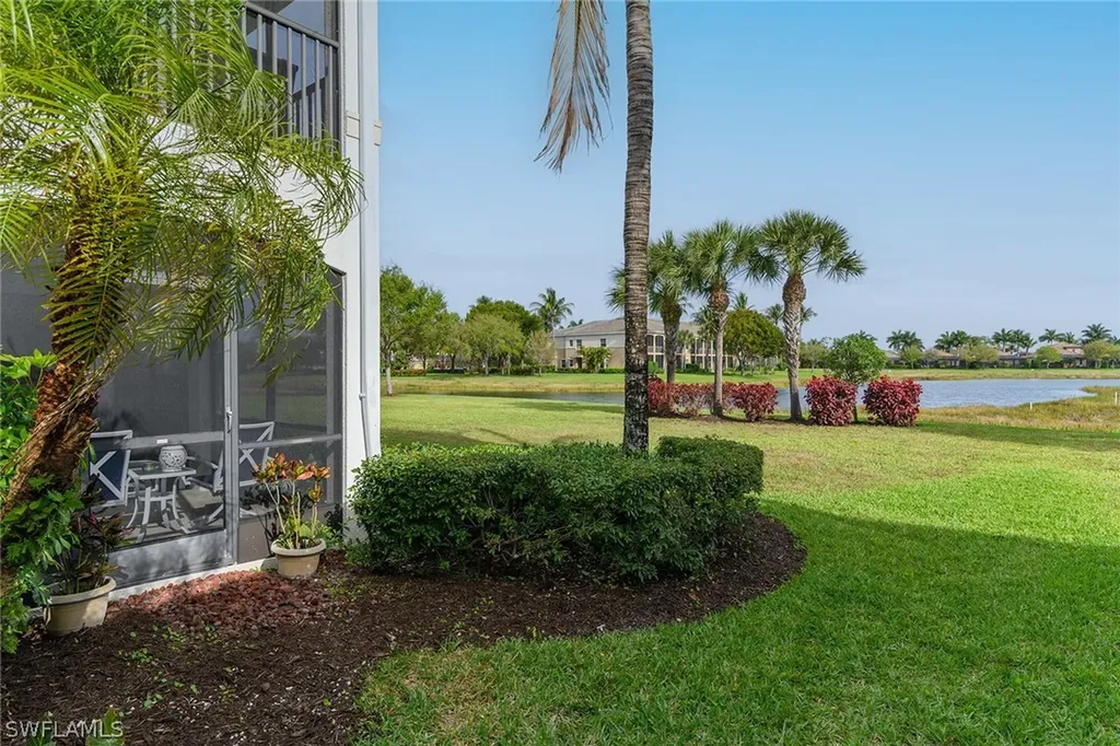 3169 Aviamar Circle Naples FL 34114