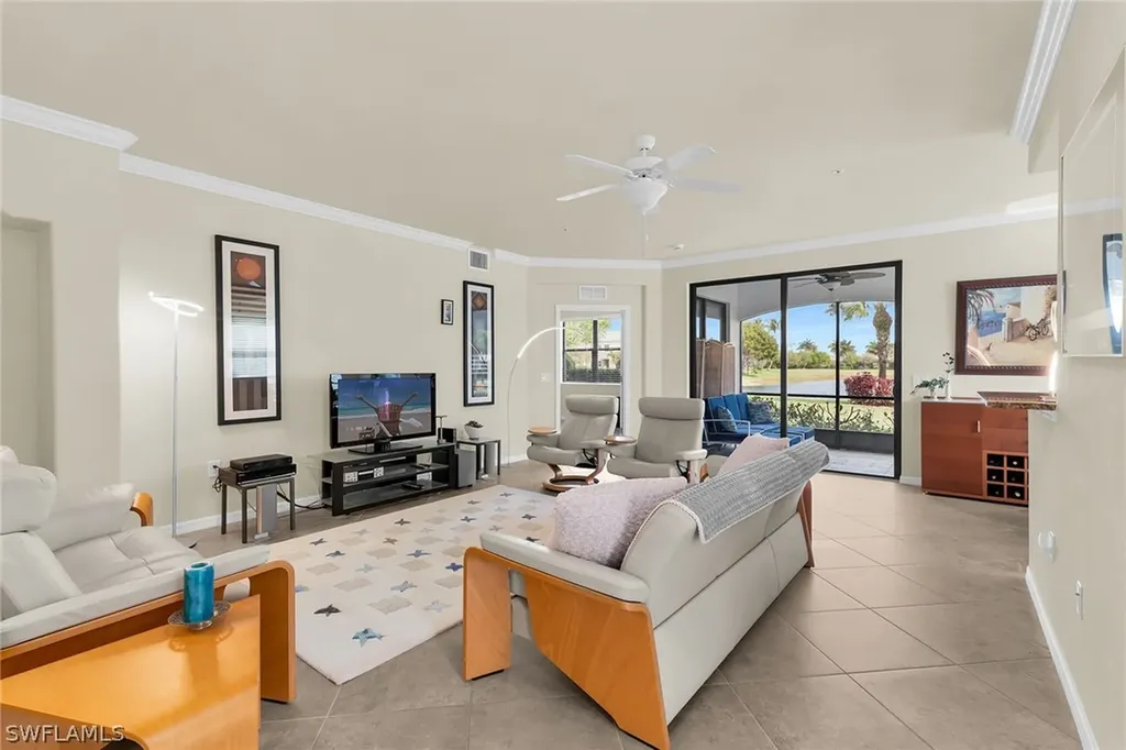 3169 Aviamar Circle Naples FL 34114
