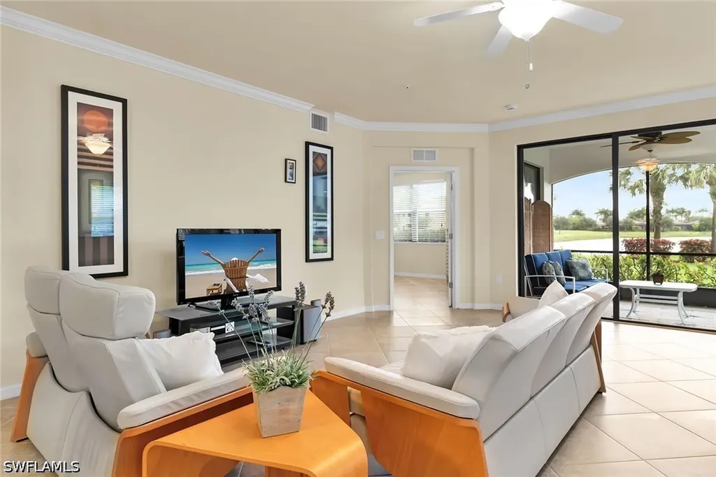 3169 Aviamar Circle Naples FL 34114