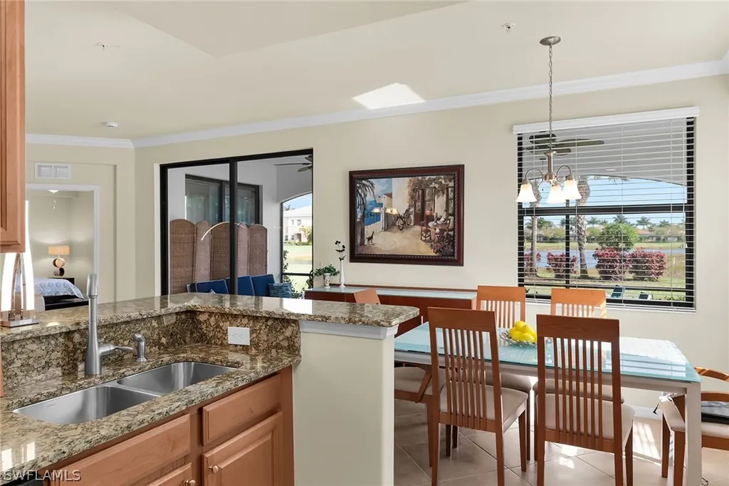 3169 Aviamar Circle Naples FL 34114