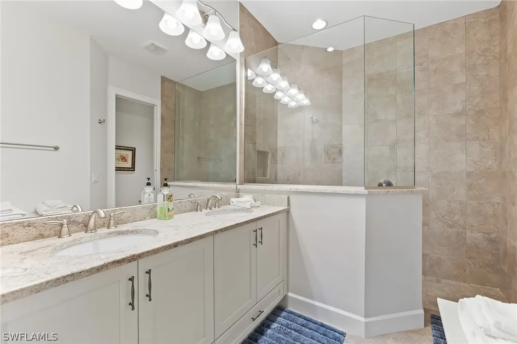 6939 Cay Court Naples FL 34113
