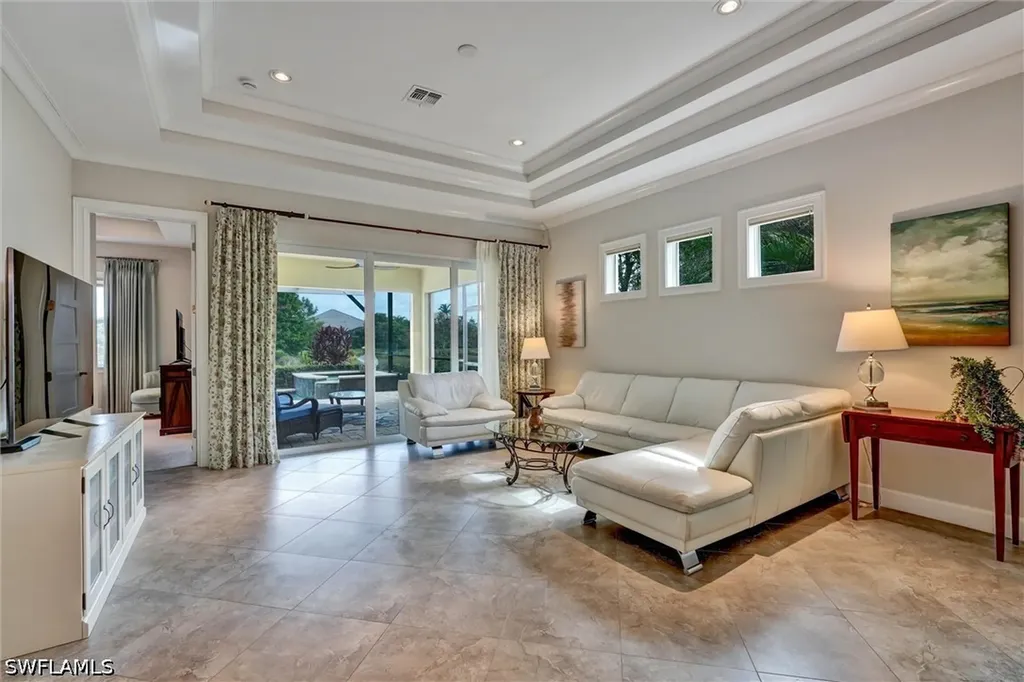 6939 Cay Court Naples FL 34113