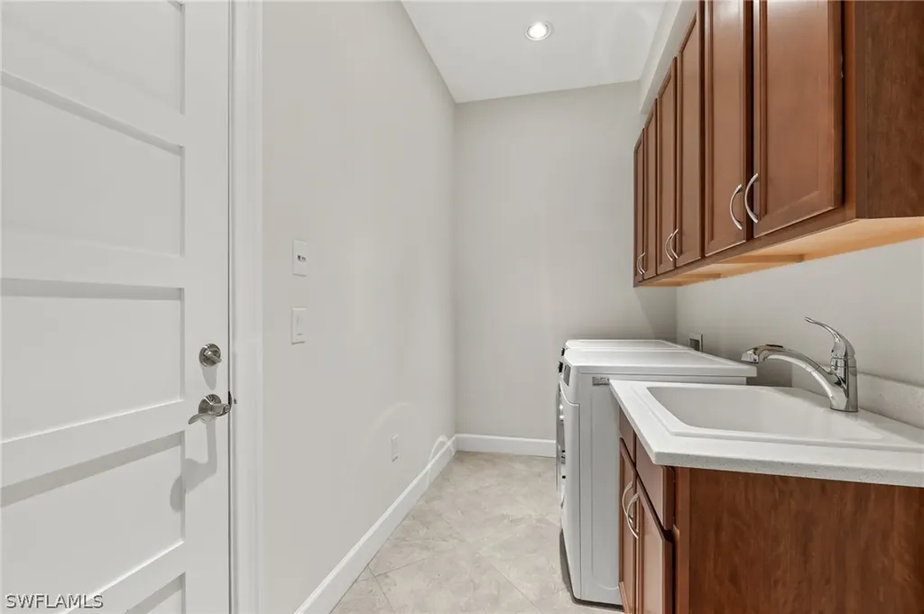 6939 Cay Court Naples FL 34113
