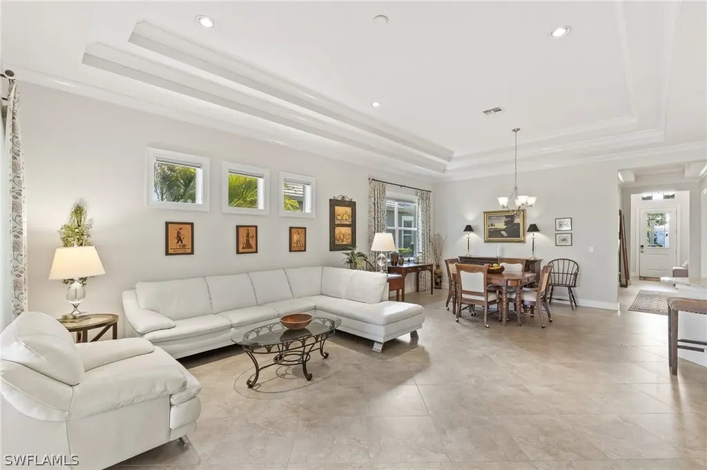 6939 Cay Court Naples FL 34113