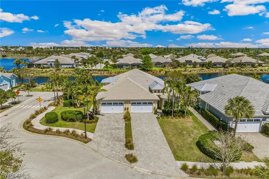 6939 Cay Court Naples FL 34113