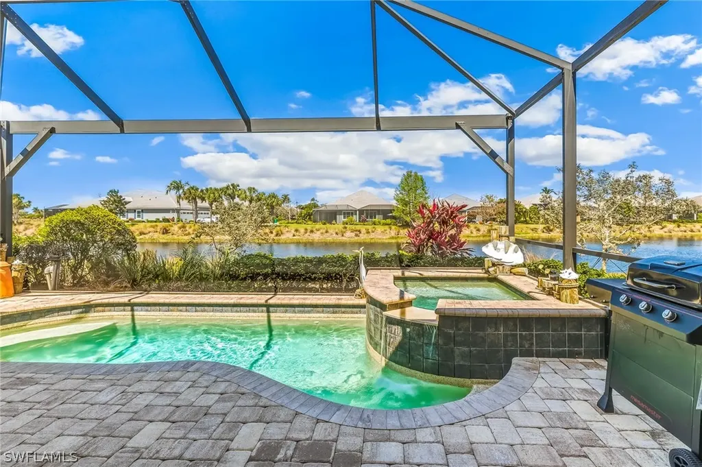6939 Cay Court Naples FL 34113