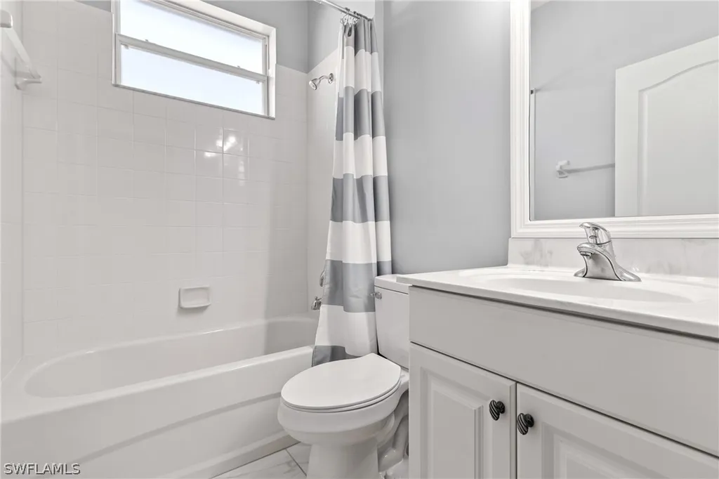 20428 Torre Del Lago Street Estero FL 33928