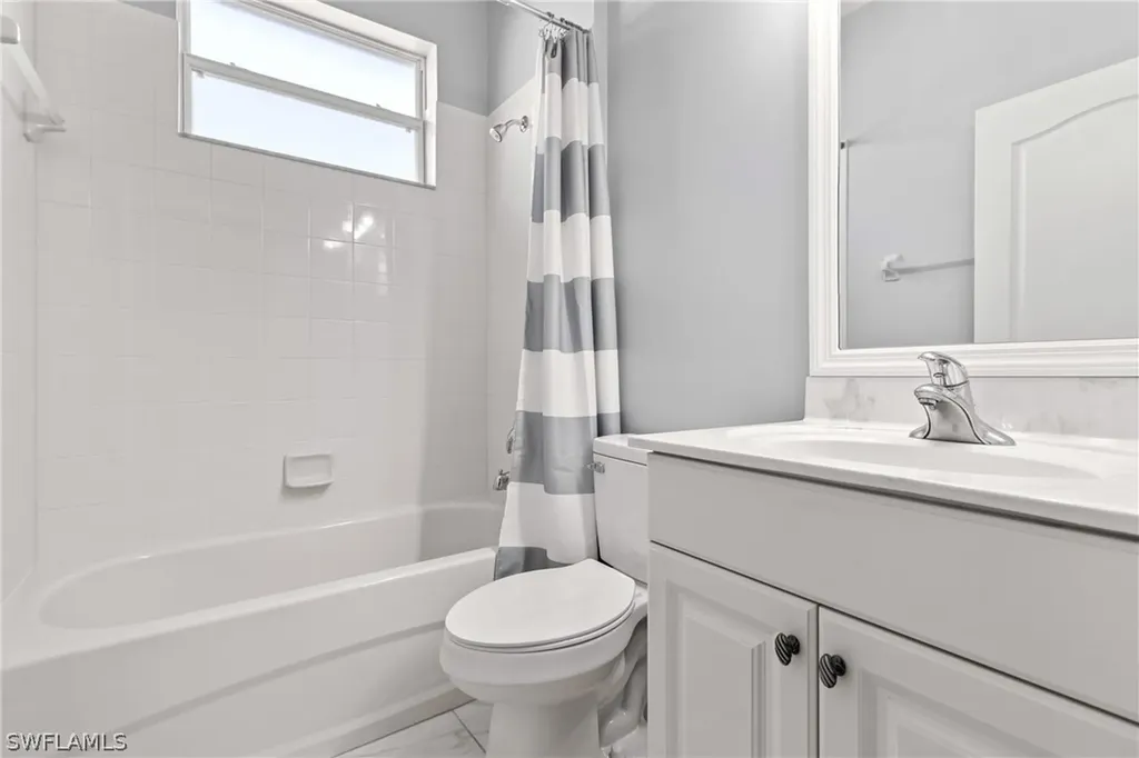 20428 Torre Del Lago Street Estero FL 33928