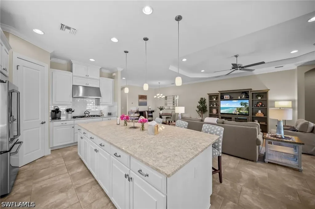 9361 Terresina Drive Naples FL 34119