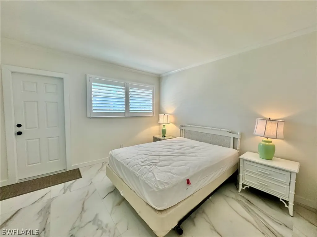 473 12th Avenue S Naples FL 34102