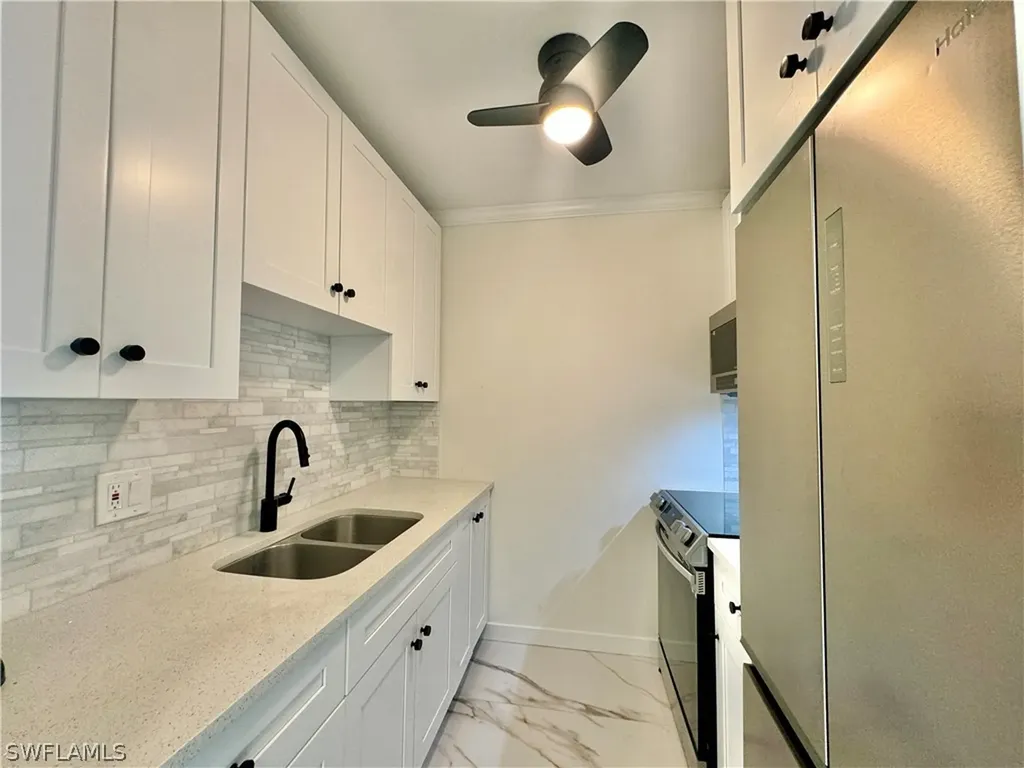473 12th Avenue S Naples FL 34102