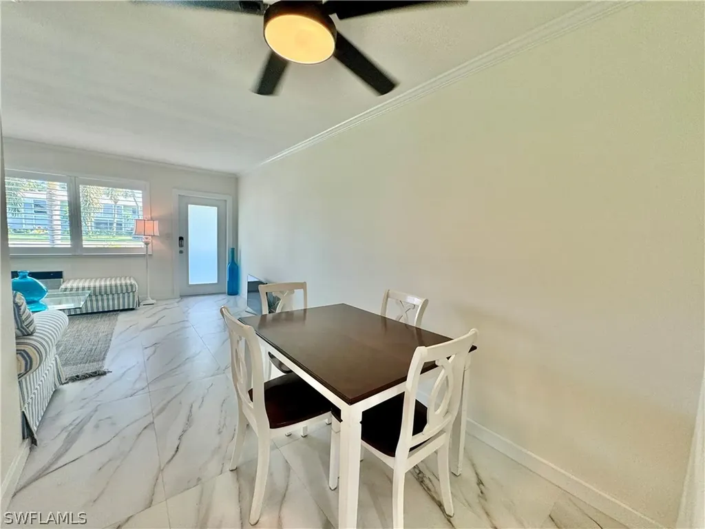 473 12th Avenue S Naples FL 34102
