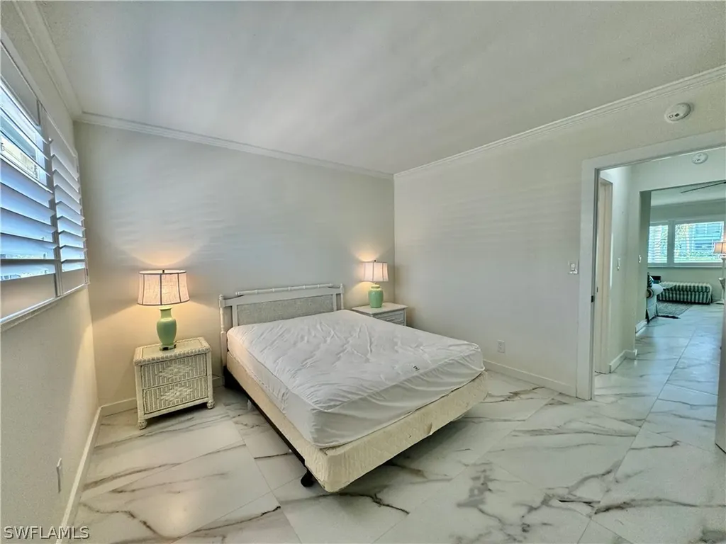 473 12th Avenue S Naples FL 34102