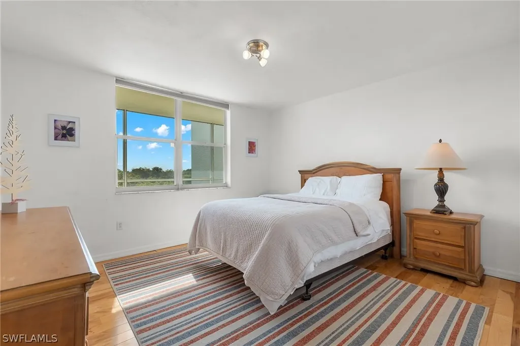 290 Naples Cove Drive Naples FL 34110