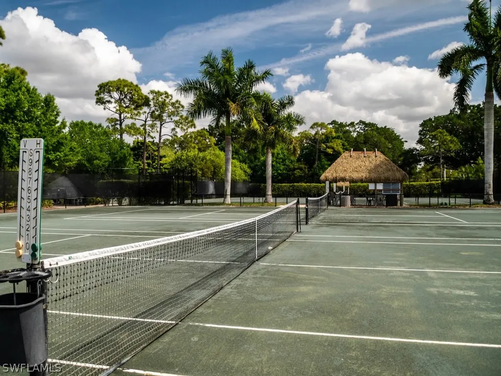 290 Naples Cove Drive Naples FL 34110