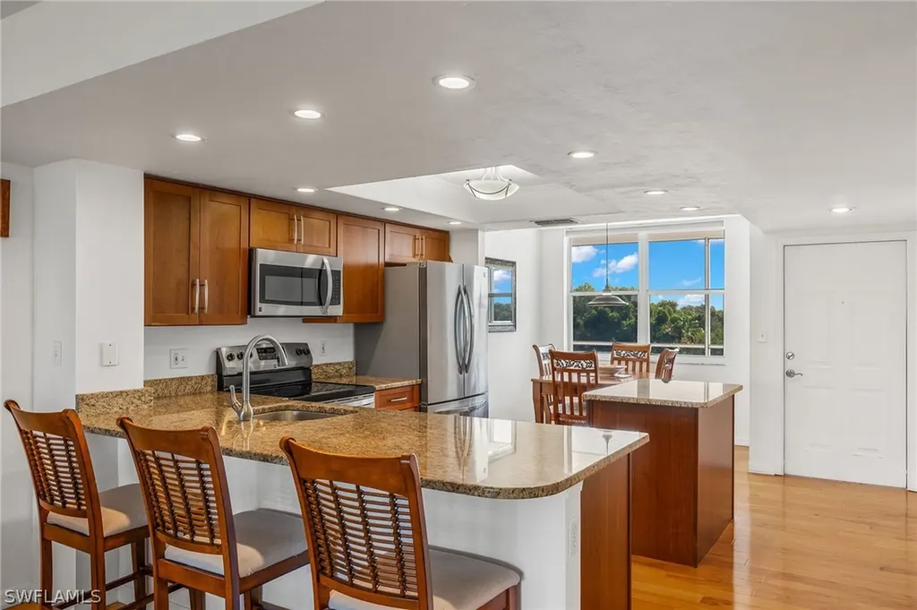 290 Naples Cove Drive Naples FL 34110