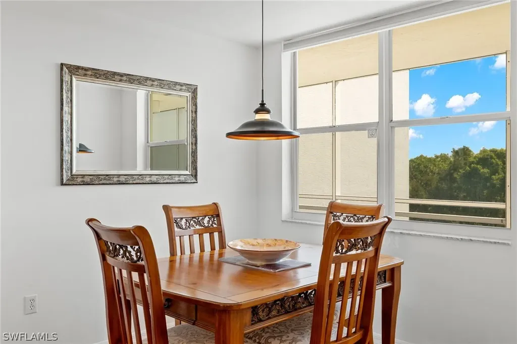 290 Naples Cove Drive Naples FL 34110